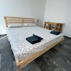 Bilocale Roggia Scagna 7 Milano